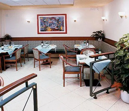 Felix Hotel