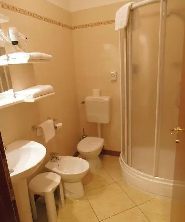 Felix 3* 몬테치오마조레