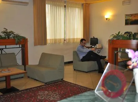 Hotel Felix 3*